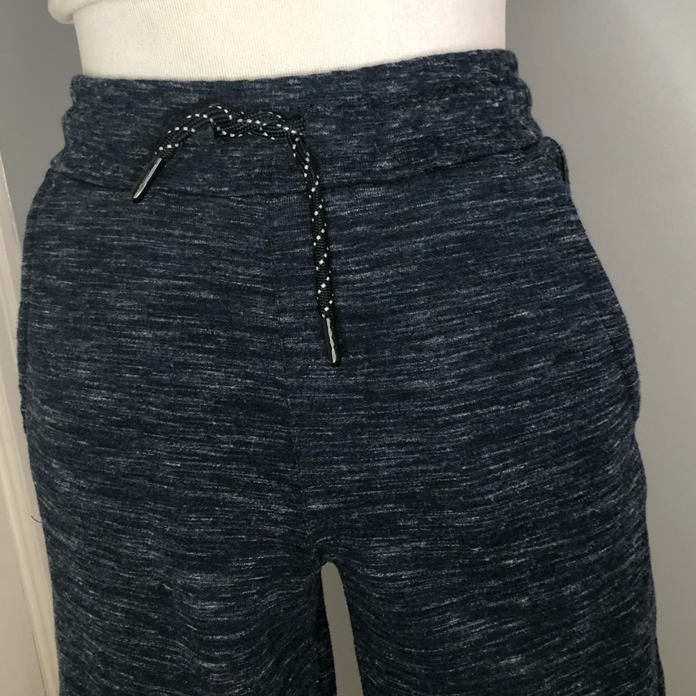 Heather Navy Drawstring Long Sweatshort - Picture 8 of 9